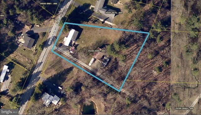 1001 BRYSONIA WENKSVILLE RD, Biglerville, PA 17307