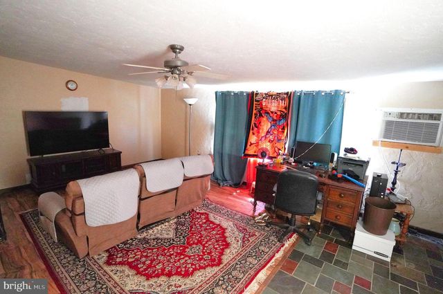 1001 BRYSONIA WENKSVILLE RD, Biglerville, PA 17307