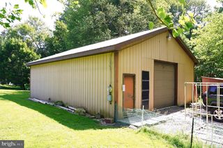 1001 BRYSONIA WENKSVILLE RD, Biglerville, PA 17307
