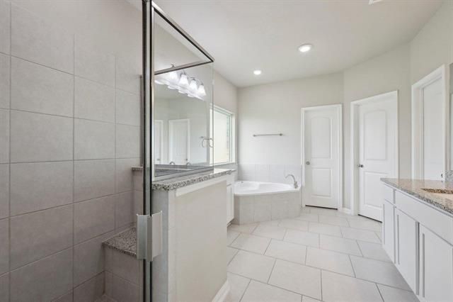 2498 Diamond D Drive, Beaumont, TX 77713