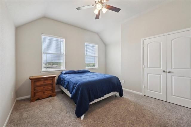2498 Diamond D Drive, Beaumont, TX 77713