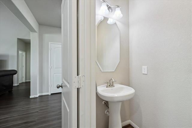 2498 Diamond D Drive, Beaumont, TX 77713