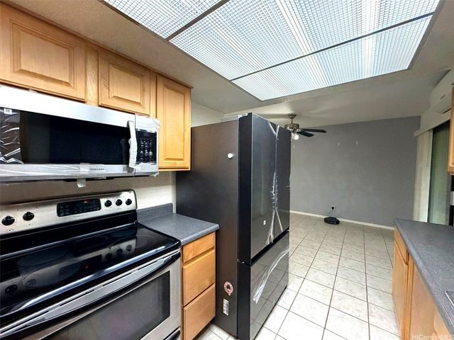 98-1772 Kaahumanu Street 57C, Pearl City, HI 96782