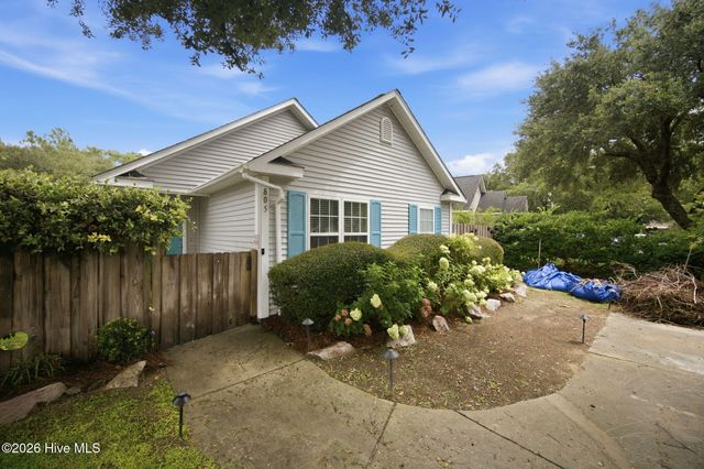 805 Southern Charm Drive, Wilmington, NC 28412
