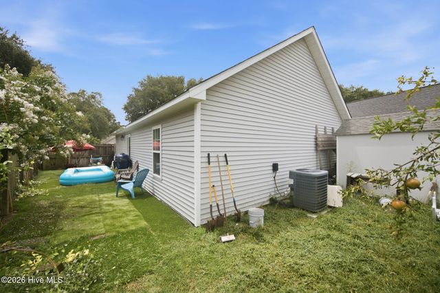 805 Southern Charm Drive, Wilmington, NC 28412