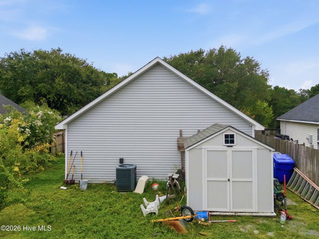 805 Southern Charm Drive, Wilmington, NC 28412