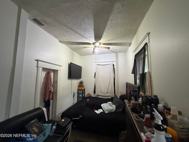 218 E 18TH Street, Jacksonville, FL 32206