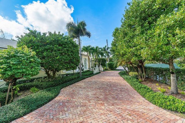 450 Banyan Road, Gulf Stream, FL 33483