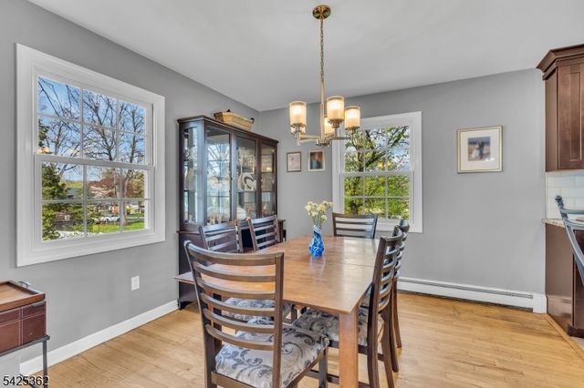 102 Hillcrest Dr, Wayne Twp., NJ 07470