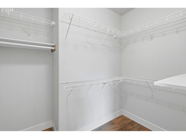 1318 E 1ST St, Newberg, OR 97132