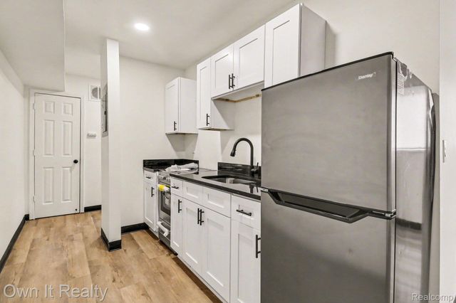 13031 unit 3 Joy Road 3, Detroit, MI 48228