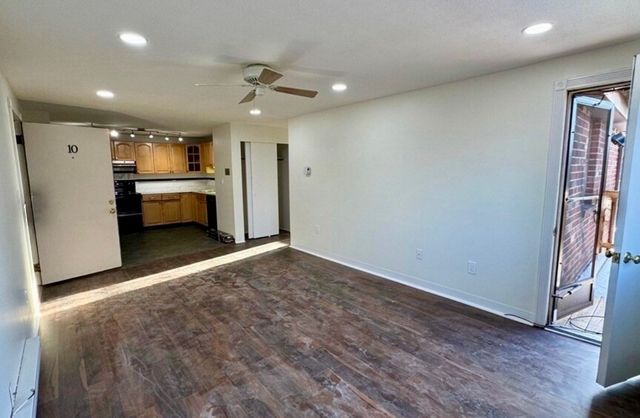 14-A Mayberry Dr 10, Westborough, MA 01581