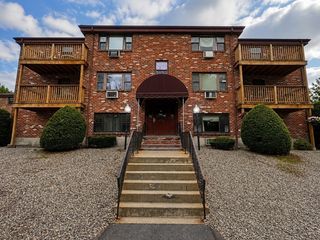 14-A Mayberry Dr 10, Westborough, MA 01581