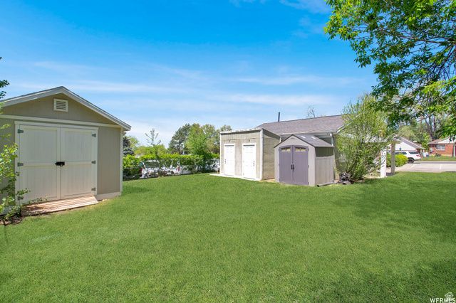 889 W 3600 S, Bountiful, UT 84010