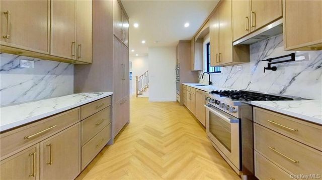 8515 Wareham Place, Jamaica, NY 11432