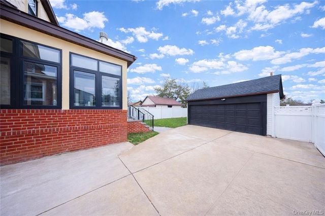 8515 Wareham Place, Jamaica, NY 11432