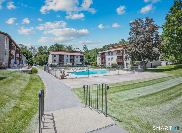 26 Prospect Street APT 19, Manchester, CT 06040