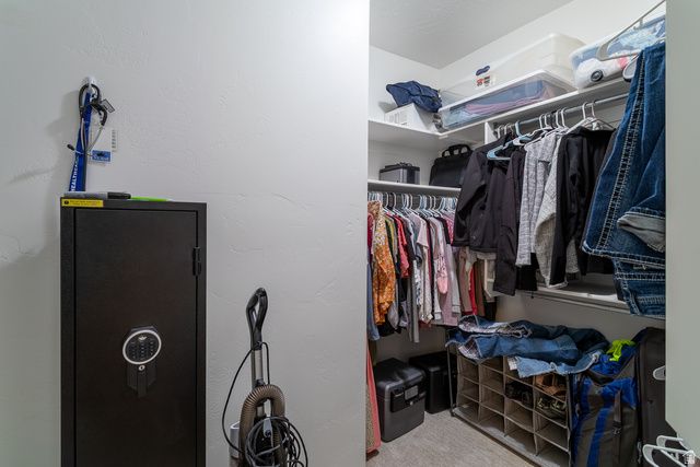 376 E CALGARY, St. George, UT 84790