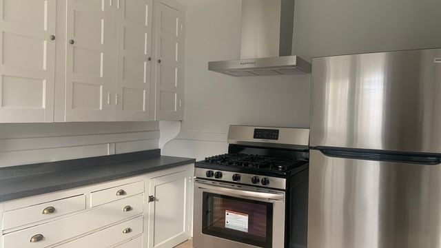 307-309 Tremont 309, Newton, MA 02458