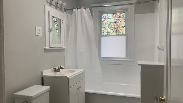 307-309 Tremont 309, Newton, MA 02458