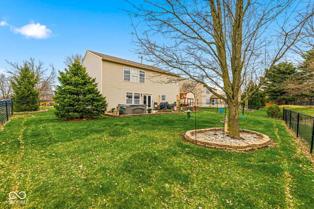 10603 Howe Road, Fishers, IN 46038