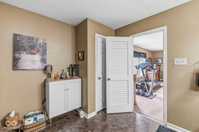 10603 Howe Road, Fishers, IN 46038