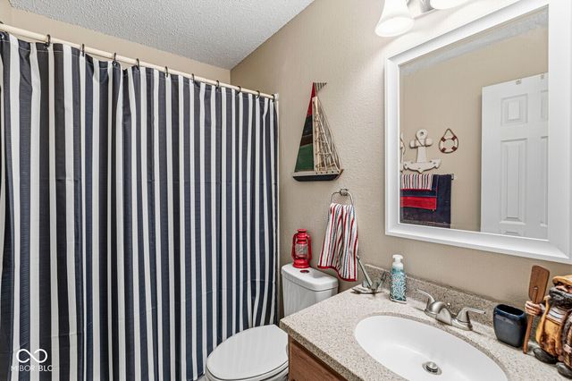 10603 Howe Road, Fishers, IN 46038