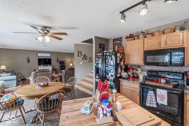 10603 Howe Road, Fishers, IN 46038