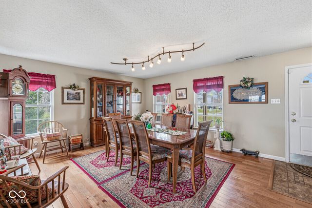 10603 Howe Road, Fishers, IN 46038