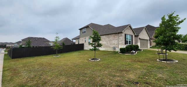 7604 PECOS RDG, Boerne, TX 78015