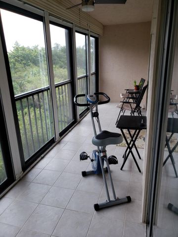 7281 Amberly Lane 401, Delray Beach, FL 33446