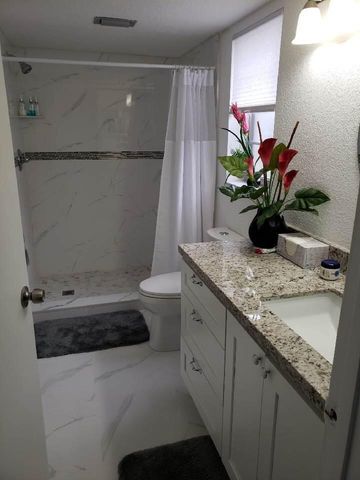 7281 Amberly Lane 401, Delray Beach, FL 33446
