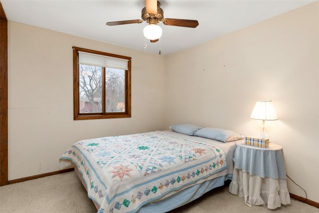 107 Hunziker Circle, Ames, IA 50010