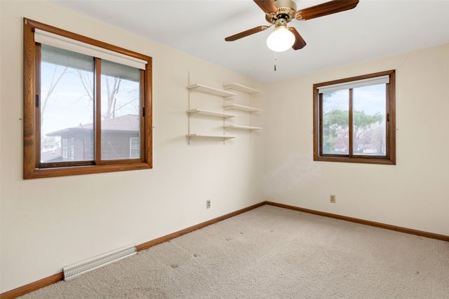 107 Hunziker Circle, Ames, IA 50010