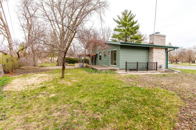 107 Hunziker Circle, Ames, IA 50010