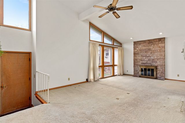 107 Hunziker Circle, Ames, IA 50010