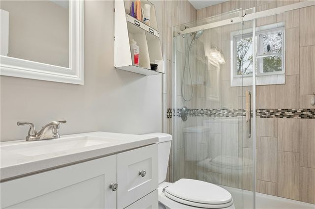 20 Oak Hill Drive, Exeter, RI 02822