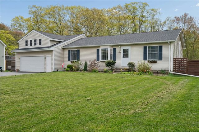 20 Oak Hill Drive, Exeter, RI 02822