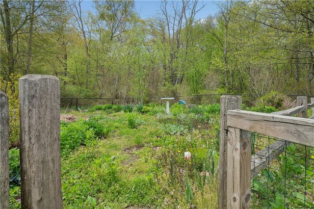 20 Oak Hill Drive, Exeter, RI 02822