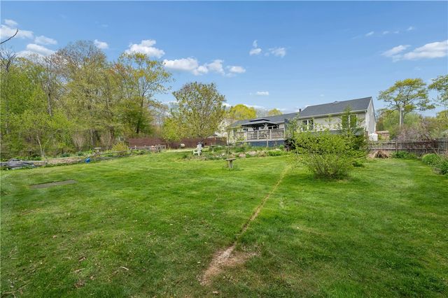 20 Oak Hill Drive, Exeter, RI 02822