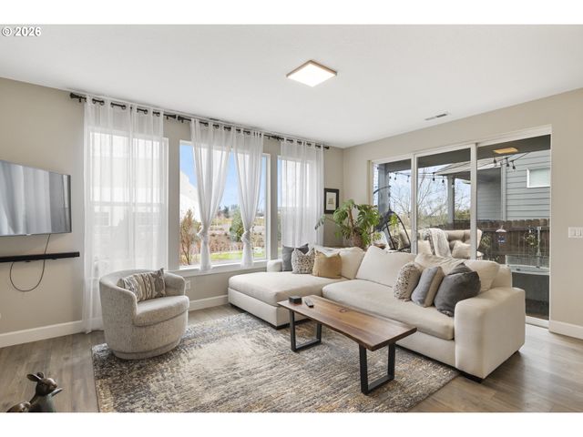 7238 S 11TH St, Ridgefield, WA 98642