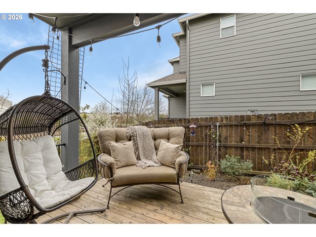 7238 S 11TH St, Ridgefield, WA 98642