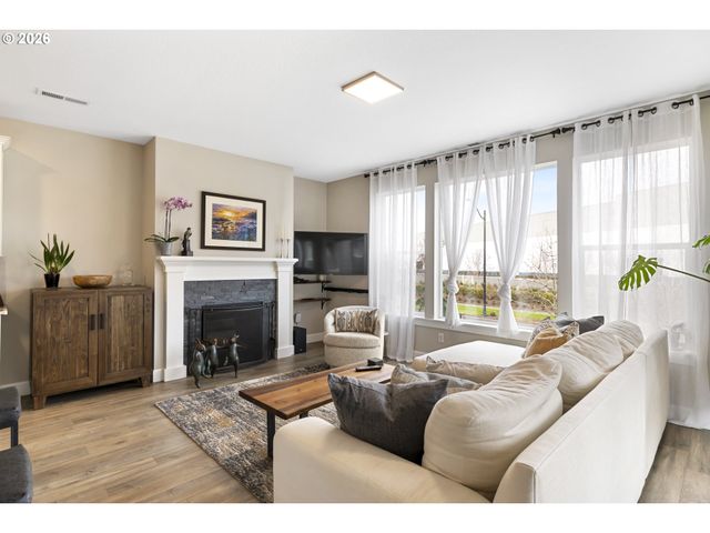 7238 S 11TH St, Ridgefield, WA 98642