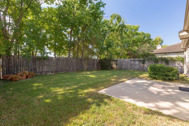 7414 Rosebud Bend Drive, Humble, TX 77346