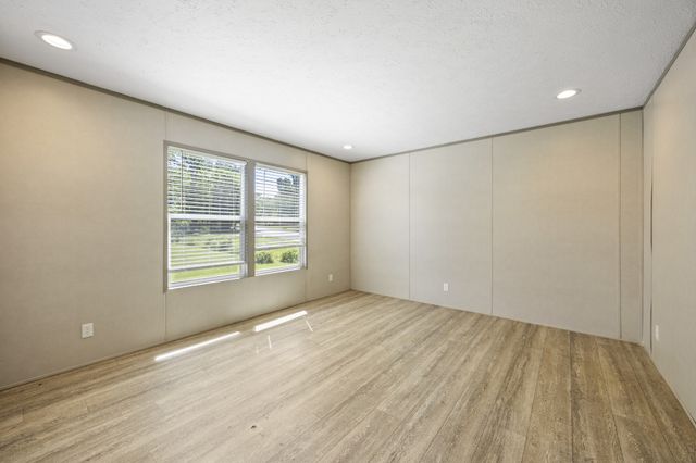 7495 Old Tullahoma Rd, Estill Springs, TN 37330