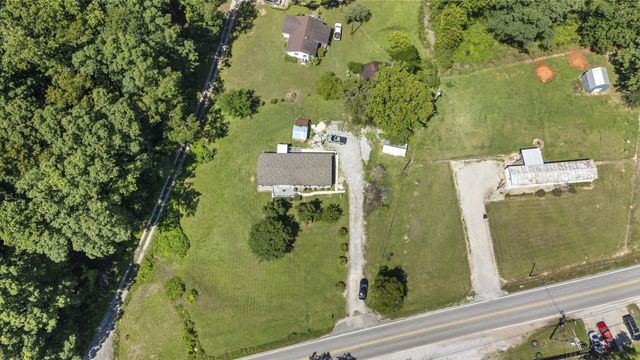 7495 Old Tullahoma Rd, Estill Springs, TN 37330