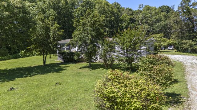 7495 Old Tullahoma Rd, Estill Springs, TN 37330