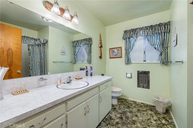 38980 Lake Point Court, Bass Lake, CA 93604