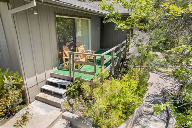 38980 Lake Point Court, Bass Lake, CA 93604