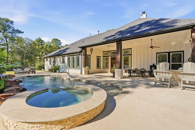 33710 Walnut Grove Drive, Magnolia, TX 77355